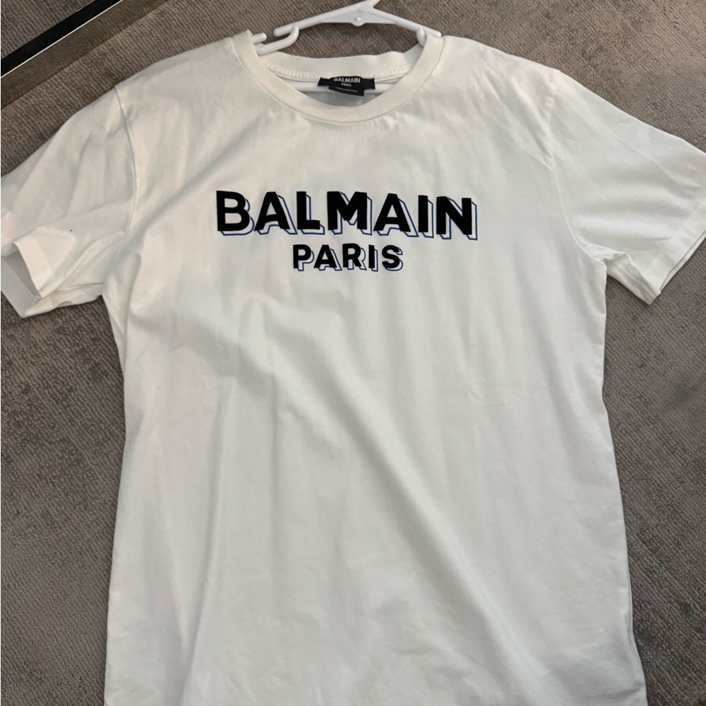 Balmain White Boys Short-Sleeve Logo Tee with Black and Blue Outline size 12